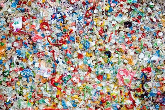 Por que reciclamos pouco plástico?